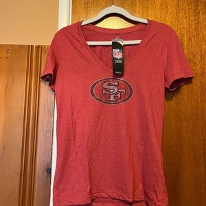 NEW heather red San Francisco 49ers embellished v-neck t-shirt